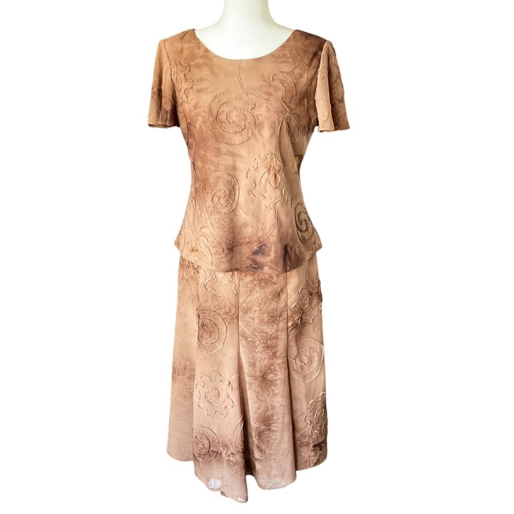 Dress Barn Vintage Brown 2-Piece Floral Short Sleeve Shirt & Skirt Set Size 8 - Picture 2 of 11